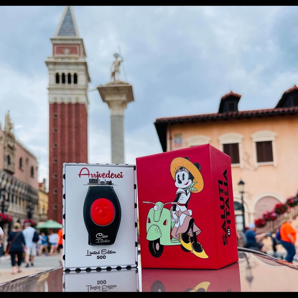 Minnie Mouse Arrivederci Magicband Unlinked